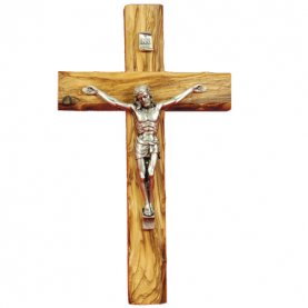 Le crucifix continue de faire jaser