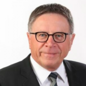 Le maire de Lévis veut plus d'investissements routiers dans la ville Le maire de Lévis veut plus d'investissements routiers dans la ville
