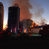 Incendie majeur dans une ferme, à St-Isidore Incendie majeur dans une ferme, à St-Isidore
