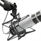 Un débat radio pour Anne Guerette, Jean-François Gosselin et Régis Labeaume Un débat radio pour Anne Guerette, Jean-François Gosselin et Régis Labeaume
