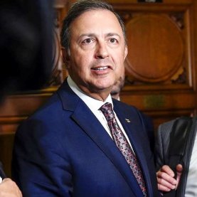 Hamad prend de court François Blais