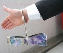 Peut-être jusqu'à 50 millions $ par année pendant 4 ans pour la justice
