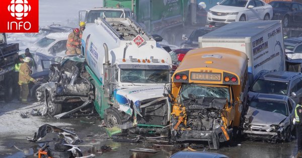 Deux morts dans le carambolage sur l'autoroute 15