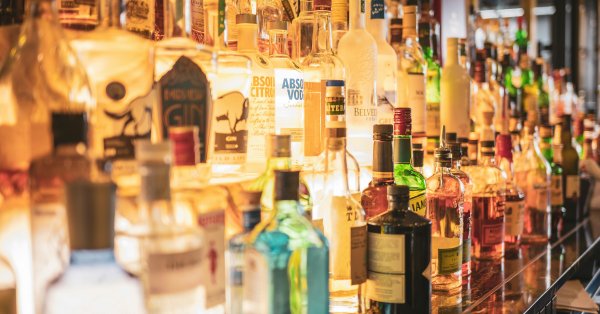 La SAQ devra détruire 300 000$ d'alcools américains.