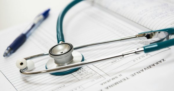 Plus de 4500 infirmières sont en arrêt de travail à travers la province