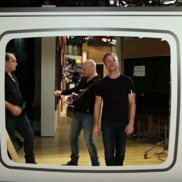 Bruno Pelletier chante contre le suicide