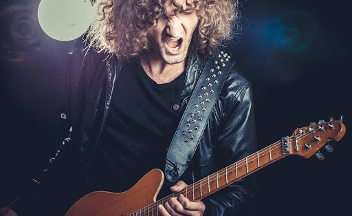 Il transforme Master of Puppets de Metallica en une chanson de Muse !!!!!            