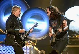 Geddy Lee et Alex Lifeson de Rush en rare entrevue!