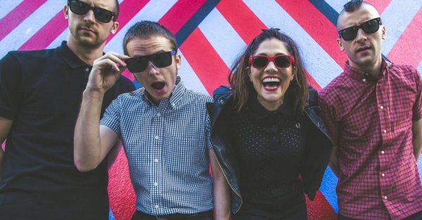 AUDIO - Entrevue et prestation LIVE de The Interrupters en studio! 