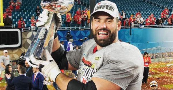 Laurent Duvernay-Tardif à la une du Sports Illustrated